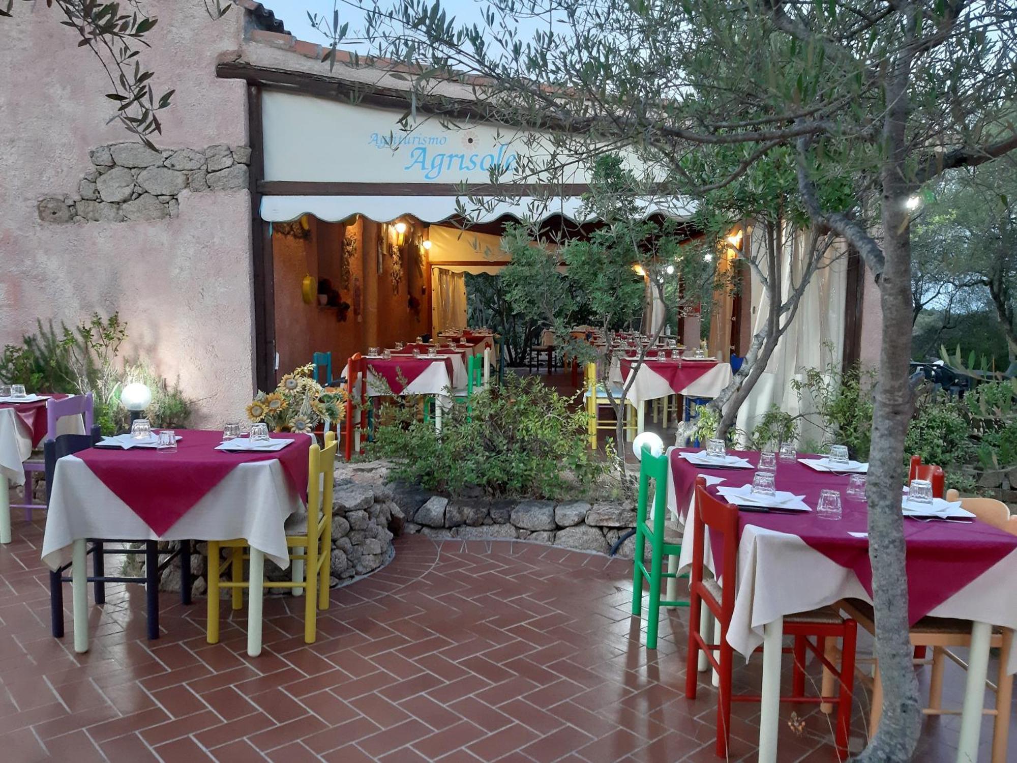 אולביה Agriturismo Agrisole מראה חיצוני תמונה